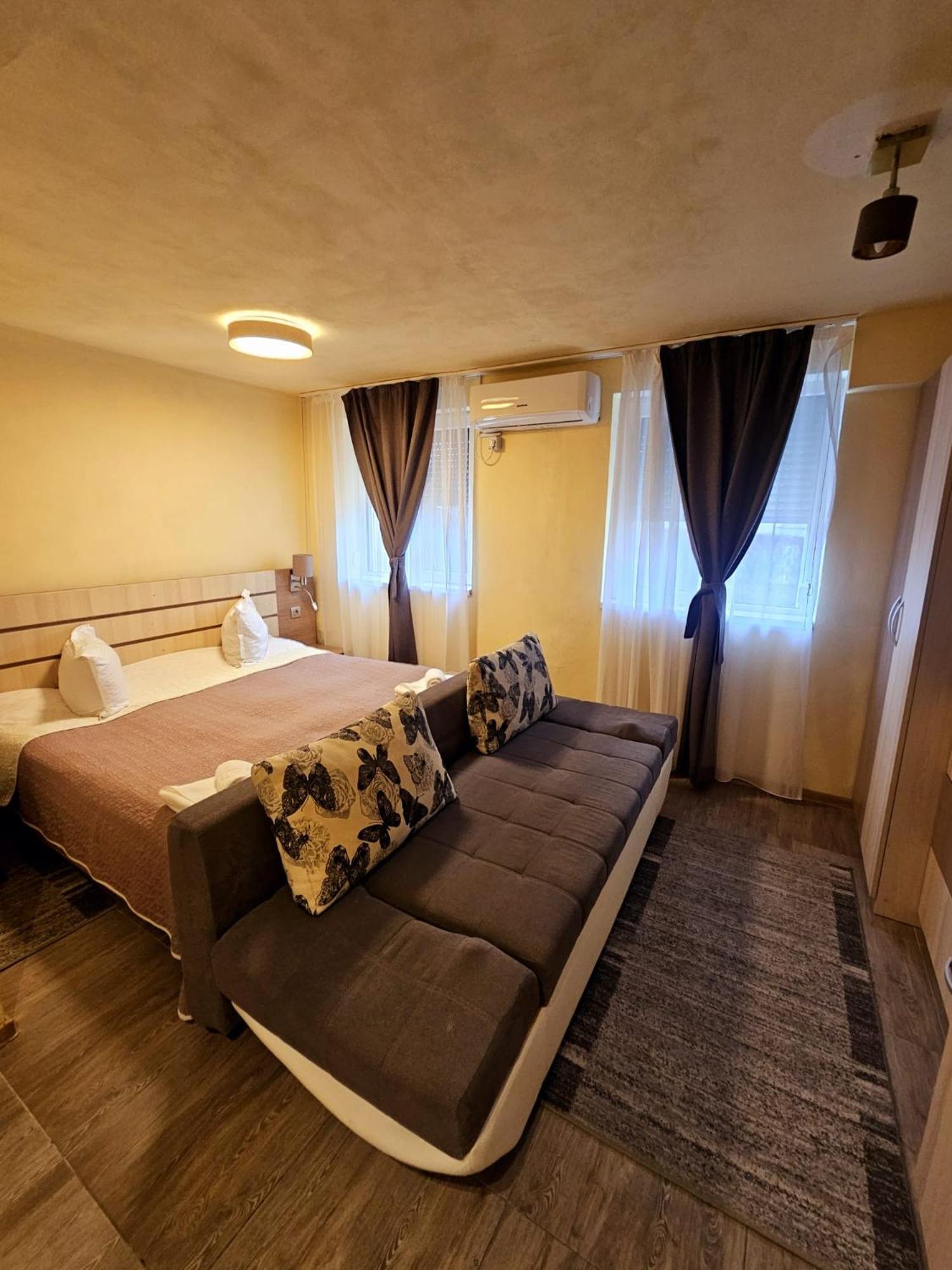 Cazare Apartamente Iris Félixfürdő Kültér fotó