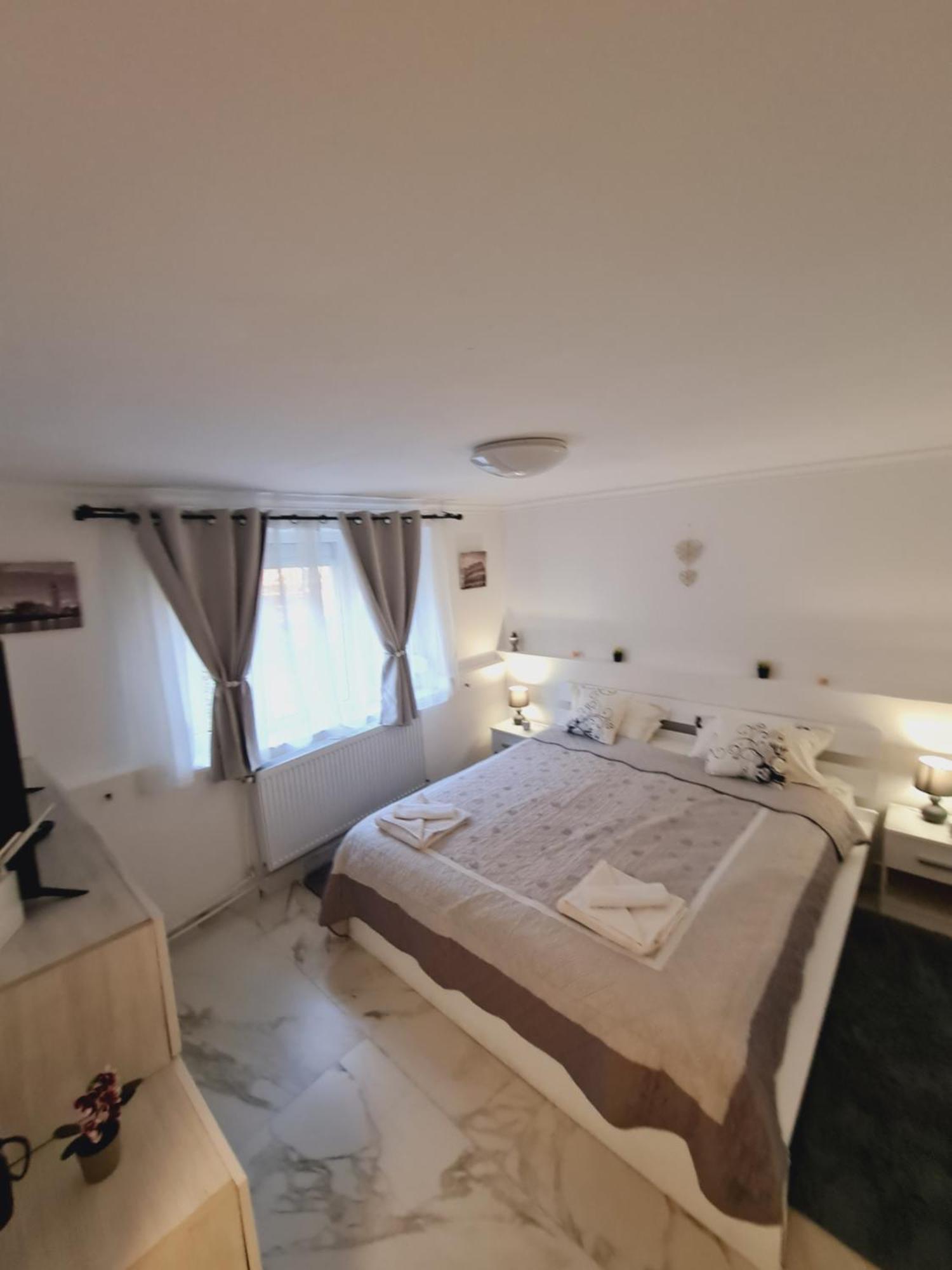 Cazare Apartamente Iris Félixfürdő Kültér fotó